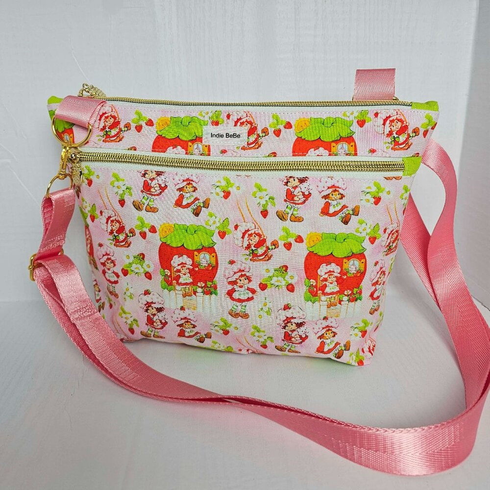 Vintage Strawberry Shortcake Crossbody Purse: 1980s Gift